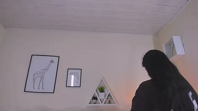 LusyKitty online show from 11-14-25, 03:00