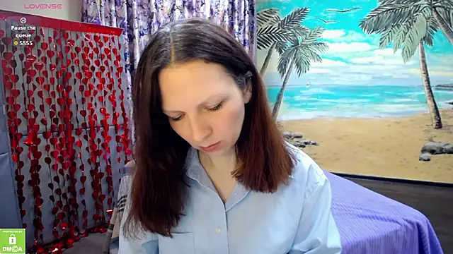 Graceful Lady online show from 03-06-26, 07:49