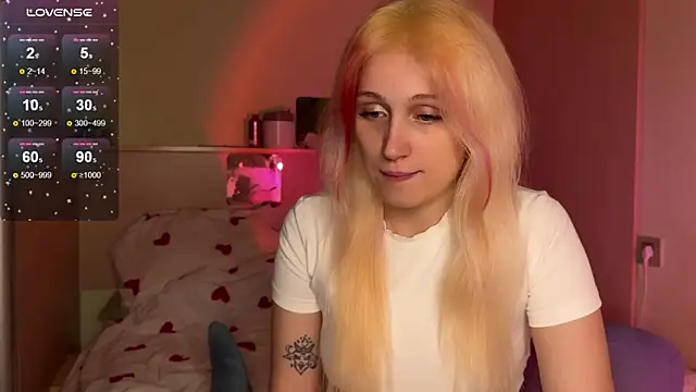  Annabel Myr  online show from 11-06-25, 04:19