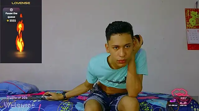 Snapshot of dylan_apol0 chatting on 03-20-26, 12:37 dylan apol0 online show from 03-20-26, 12:37
