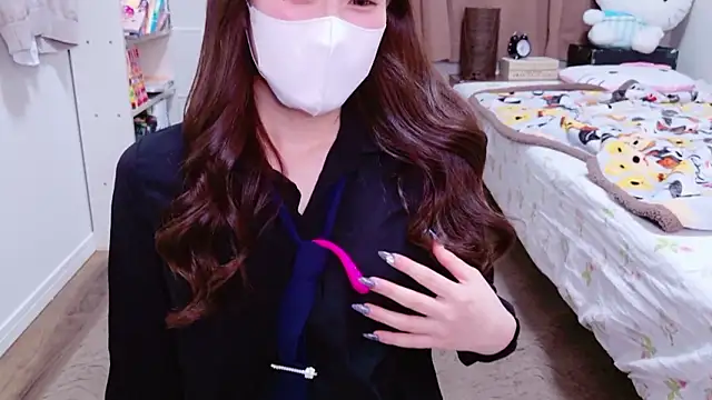 MOEMOE-Q online show from 11-30-25, 04:55