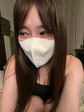 MOEMOE-Q online show from 05-13-26, 05:21