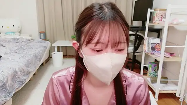 MOEMOE-Q online show from 05-31-26, 05:31