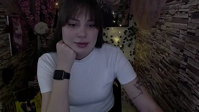 Amanda Bright  online show from 10-27-25, 07:56