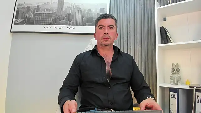 JuanKFit 45 online show from 07-12-26, 04:36