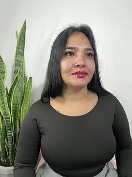 meli  brown online show from 05-18-26, 04:07