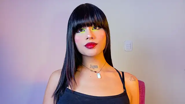 NATASHAA WINZ online show from 12-16-25, 05:01