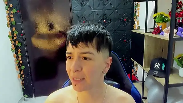  Hannah Hot online show from 04-07-26, 02:23