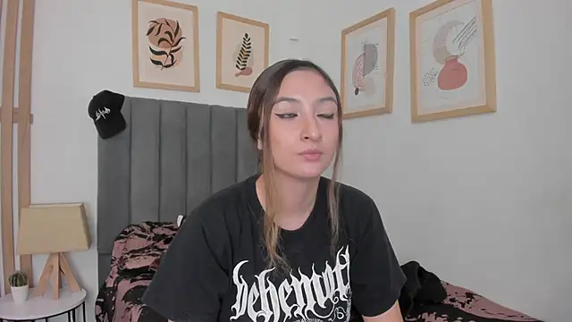 Alice Dickinssonn online show from 01-14-26, 08:58