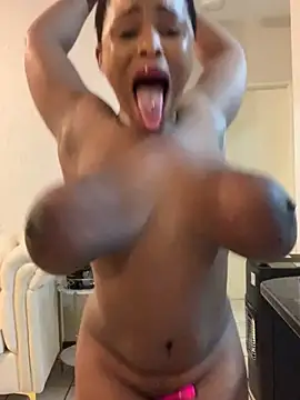 jayjayja19 online show from 06-26-26, 02:05