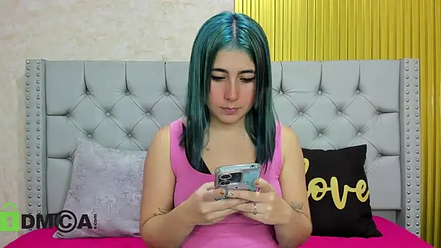 Skarlet 04 online show from 11-15-25, 05:42