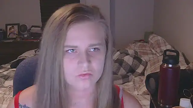 Sexyblonde12344 online show from 11-28-25, 08:55