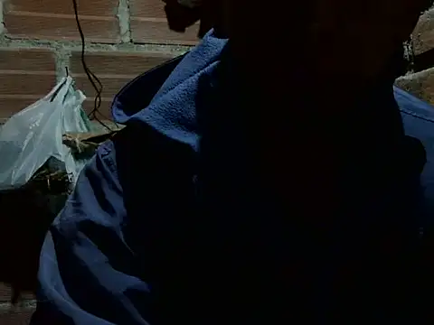 Boycumlatino online show from 10-07-25, 02:42