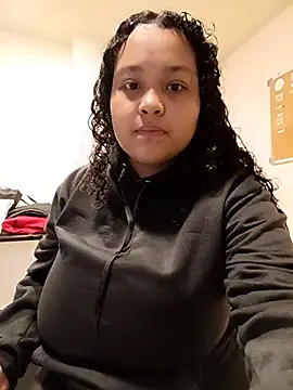 KITY HILL online show from 04-10-26, 01:33