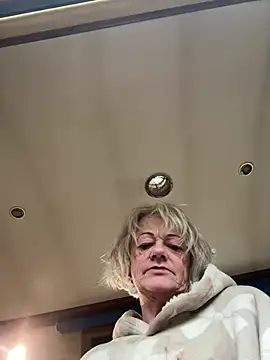 ladyboatlady online show from 02-15-26, 08:46