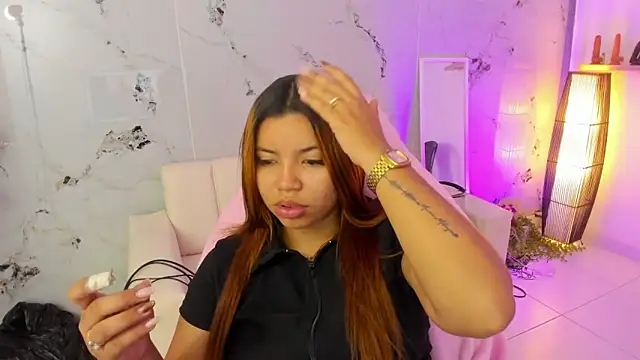 scarlett enjoy1 online show from 11-10-25, 01:32