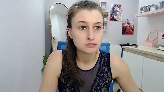 Snapshot of muriel_elvin chatting on 09-26-25, 07:23 muriel elvin online show from 09-26-25, 07:23