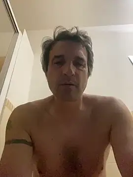 Snapshot of sasatimido chatting on 06-03-26, 03:31 sasatimido online show from 06-03-26, 03:31