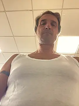Snapshot of sasatimido chatting on 06-09-26, 03:45 sasatimido online show from 06-09-26, 03:45