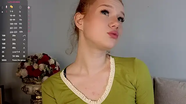 Juuulia  online show from 07-16-26, 01:17
