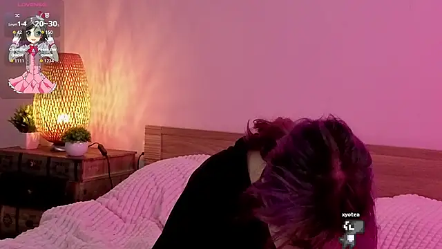 Snapshot of TaiteBeat chatting on 09-14-25, 05:34 TaiteBeat online show from 09-14-25, 05:34