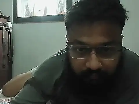 Dollseye online show from 11-28-25, 04:20