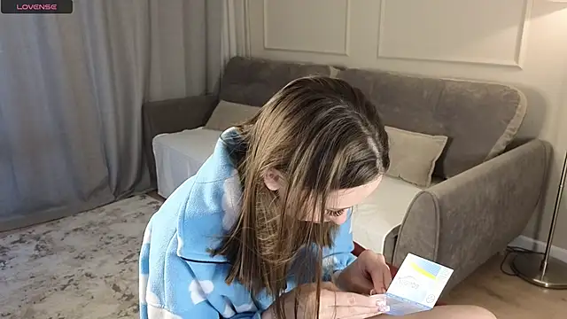 cutienaughtygirl online show from 11-28-25, 08:17