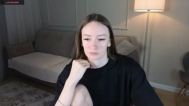 Snapshot of cutienaughtygirl chatting on 04-27-26, 08:45 cutienaughtygirl online show from 04-27-26, 08:45