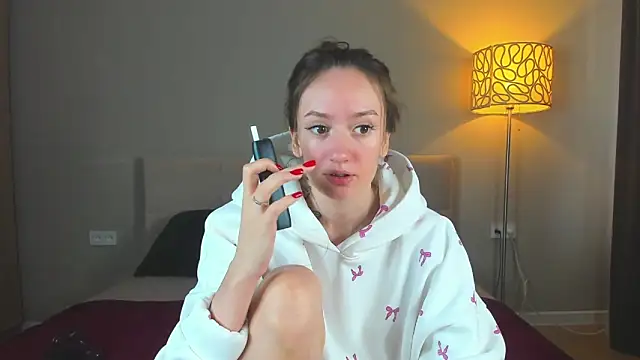 Snapshot of cutienaughtygirl chatting on 05-16-26, 08:44 cutienaughtygirl online show from 05-16-26, 08:44