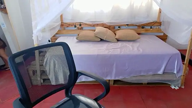 loreaniss online show from 02-24-26, 07:34