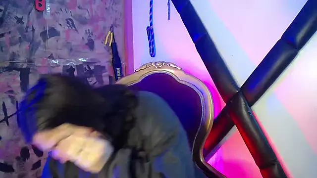 Milaanddalia online show from 09-15-25, 08:53