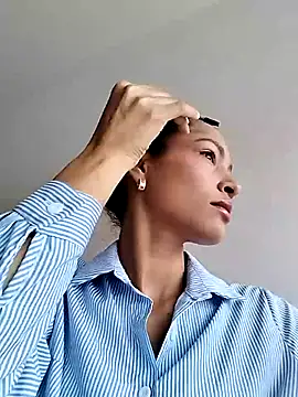 SofiaDelicia online show from 09-17-25, 01:57