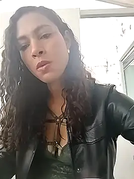 SofiaDelicia online show from 10-20-25, 01:33