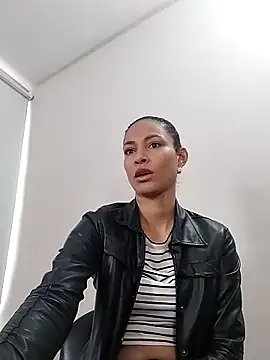 SofiaDelicia online show from 10-23-25, 02:05