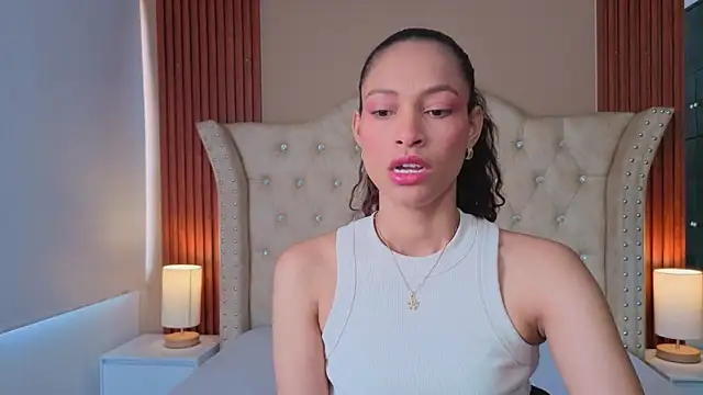 SofiaDelicia online show from 11-27-25, 04:31