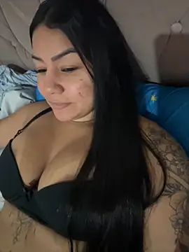 julianamascarada online show from 11-11-25, 01:00