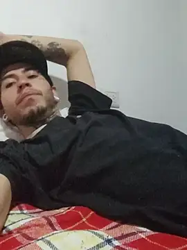 Tattoboy19cm online show from 11-18-25, 07:18