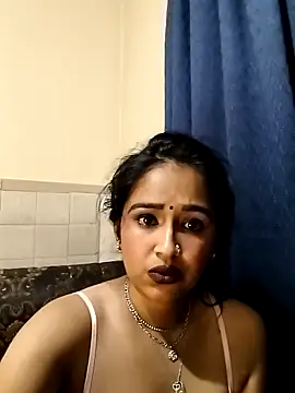 cute indianxo online show from 04-27-26, 09:13