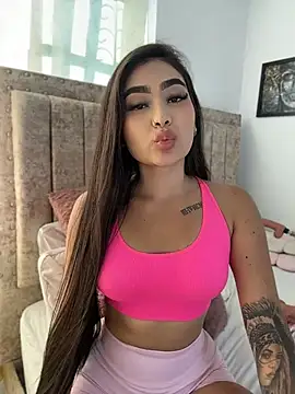 EmiilyEvans  online show from 07-28-26, 08:52