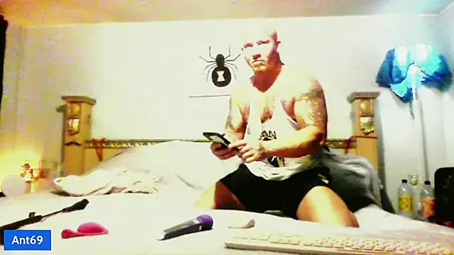 AntMeich6969 online show from 10-06-25, 01:58