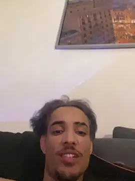 luluycoco online show from 10-18-25, 10:10