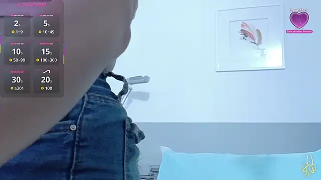 cutepetitee online show from 05-19-26, 07:20