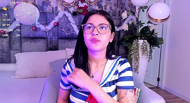 MaiaaCandy online show from 12-17-25, 03:18