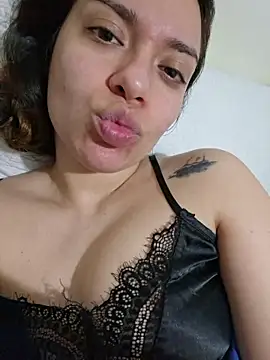 AmaiaSalvatore online show from 04-30-26, 10:03