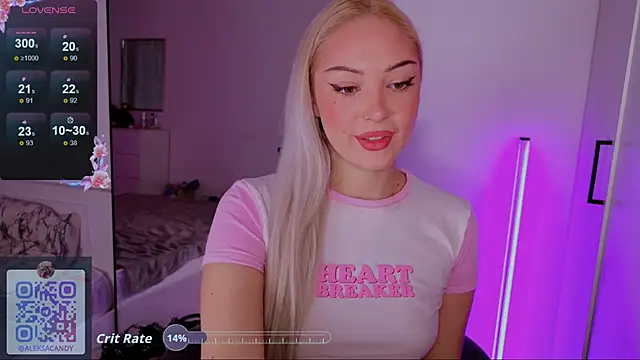 Snapshot of LeksaCandy chatting on 09-20-25, 03:40 LeksaCandy online show from 09-20-25, 03:40