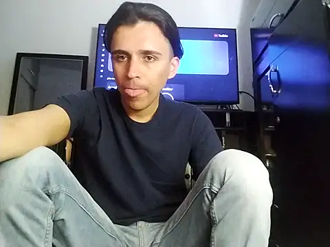 Snapshot of danylano chatting on 10-07-25, 12:19 danylano online show from 10-07-25, 12:19