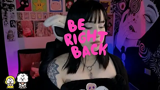 Yuhwan  online show from 12-19-25, 04:14