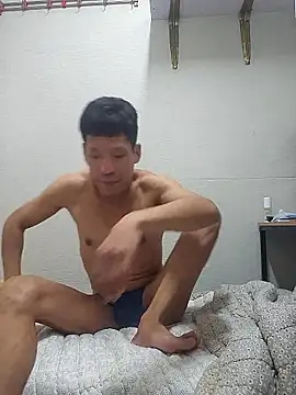 Snapshot of zzangzoa chatting on 09-11-25, 06:13 zzangzoa online show from 09-11-25, 06:13