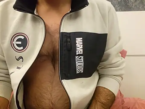 mlove902 online show from 12-15-25, 07:07