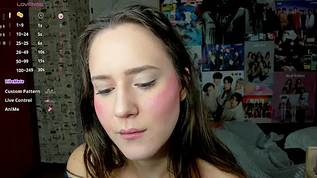 LucyRose3 online show from 09-29-25, 04:50